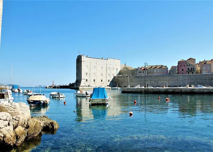 Gugilly Old Town Haven