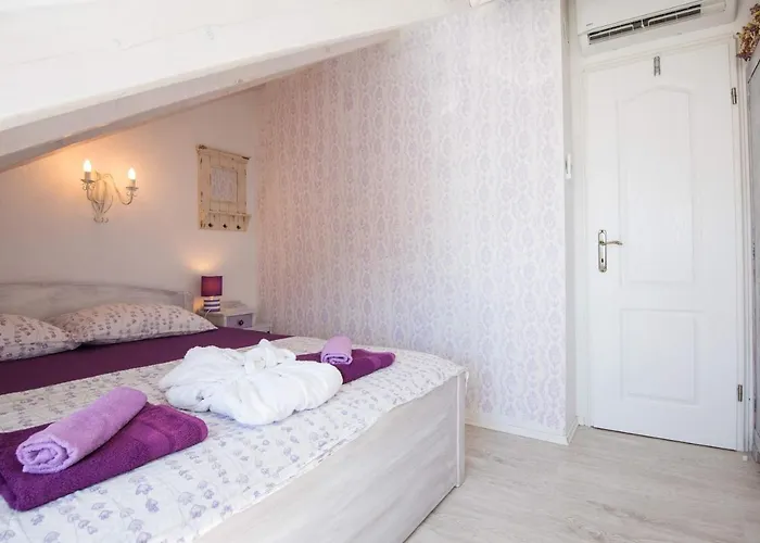 Gugilly Old Town Haven *