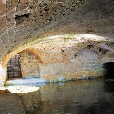 Gugilly Old Town Haven *