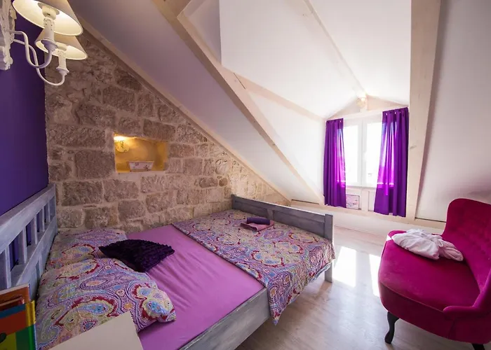 Gugilly Old Town Haven *