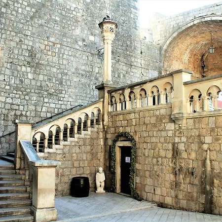 Gugilly Old Town Haven דירה *