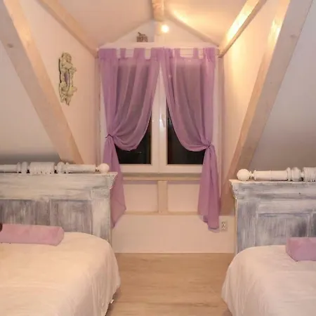 Appartement Gugilly Old Town Haven *
